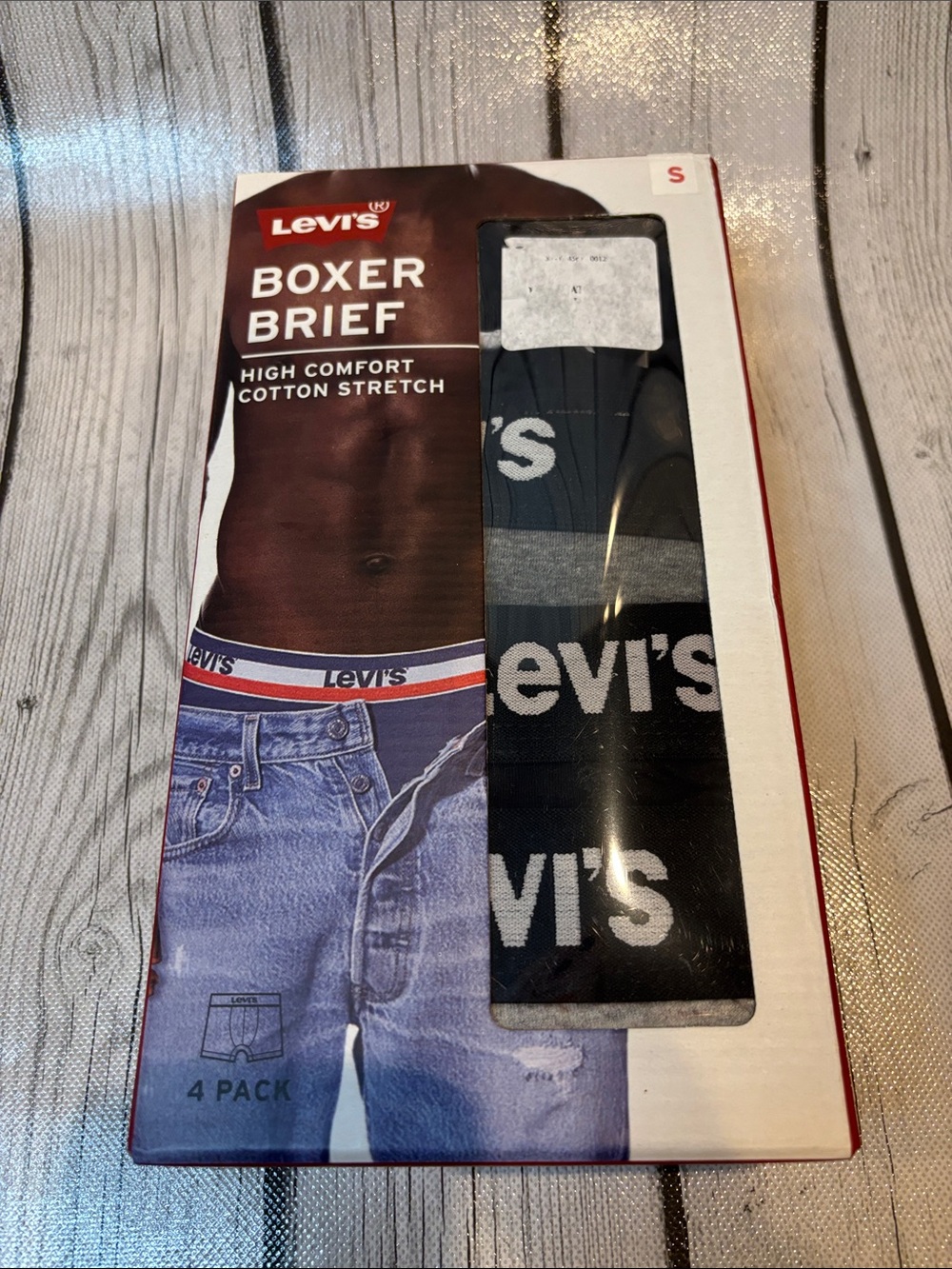 Levi's  size small cotton stretch Boxer Briefs with Waistband Accent - 4 Pack